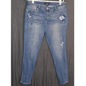 D Jeans Women's 14 (33x27 actual) Embroidered Floral Denim Jeans Distressed Y2K